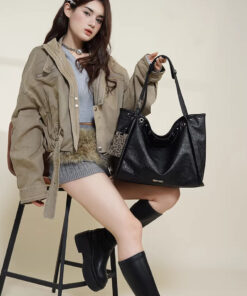 Túi nữ hàng hiệu đeo chéo màu đen dập nổi, dung tích lớn - TX601 (5)